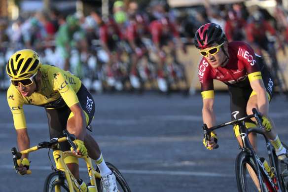 We are a travelling circus Mitchelton Scott boss raises Tour doubts