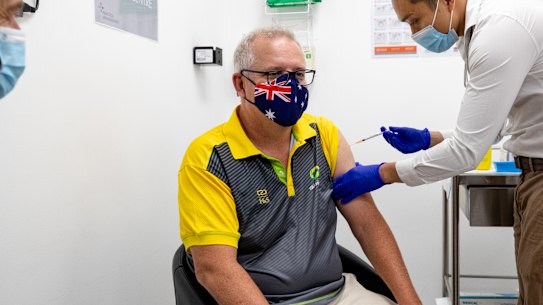 Prime Minister Scott Morrison receiving the COVID-19 vaccine.