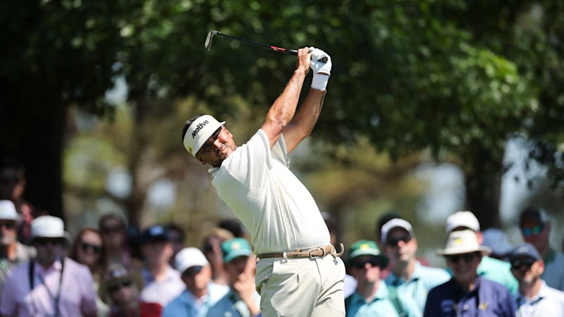 Day keeps hopes alive as Lowry makes Masters history with rousing ace