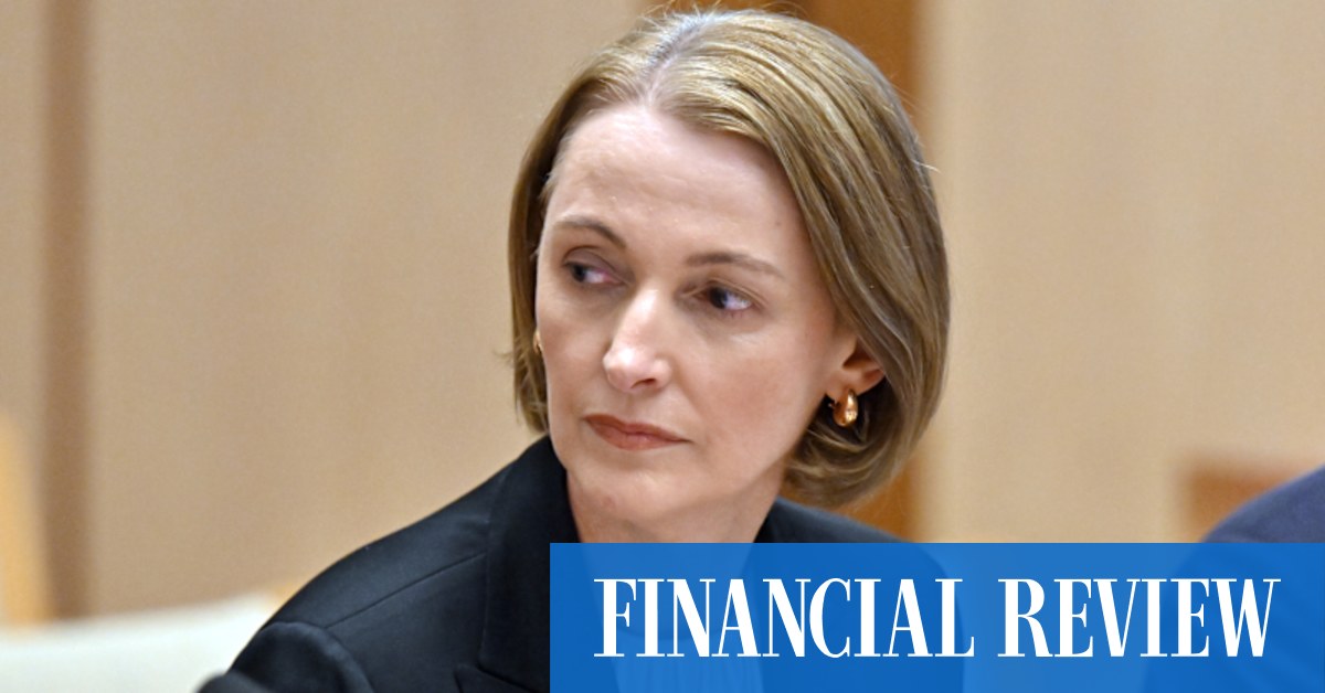 afr.com - Sam Buckingham-Jones - Strip Telstra of Triple Zero, mandate network roaming: inquiry