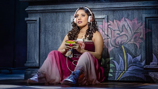 Lorinda May Merrypor as Juliet in the musical & Juliet.