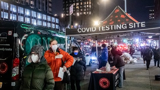 This week, the US recorded a record daily number of positive COVID diagnoses. 