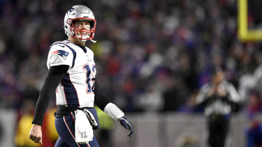 Brady S New England Patriots Overwhelm Buffalo Bills