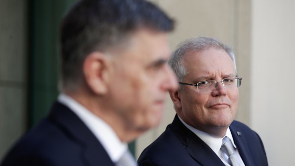 Chief Medical Officer Professor Brendan Murphy and Prime Minister Scott Morrison address the media.