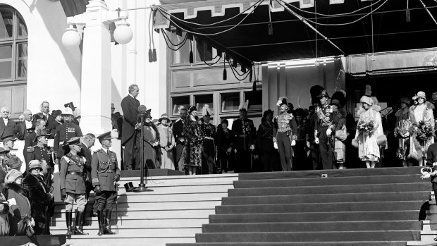 Prime Minister Stanley Bruce, left, and the Duke and Duchess of York, right, at the inauguration.