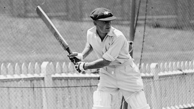 Great eye: For cricket legend Stan McCabe, baseball took a key variable out of the ball's delivery.  