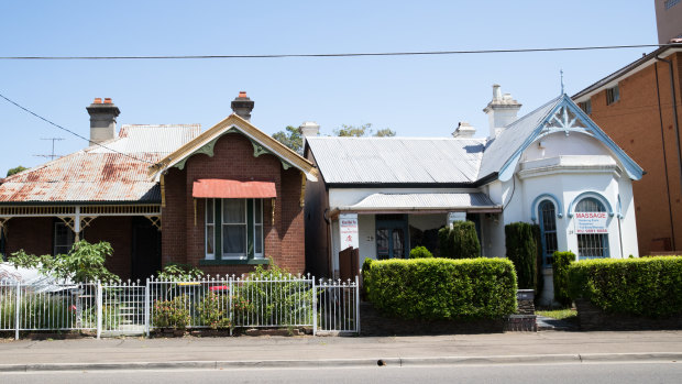 Developers have submitted a planning proposal for a 110m tower at 33-43 Marion St Parramatta, but heritage experts have argued against the rezoning.