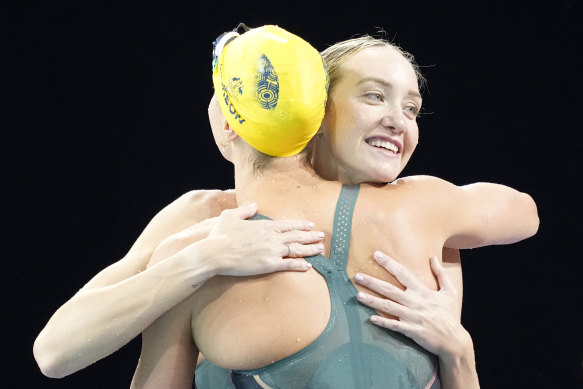 Madi Wilson congratulates Emma McKeon after they won relay gold.