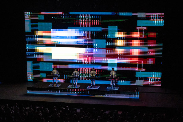 Kraftwerk’s show was part pop concert and part Bauhaus performance art.