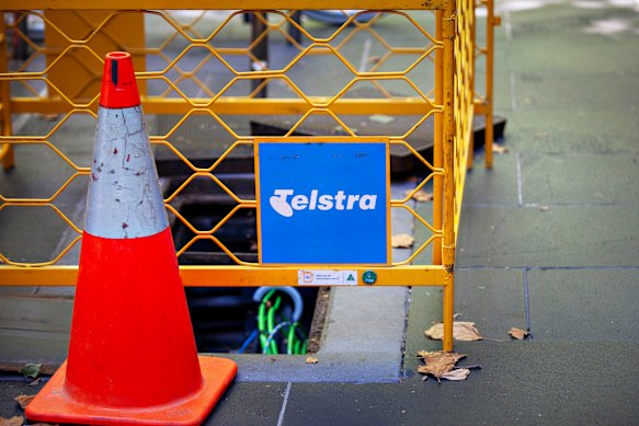 Thousands of Telstra customers have reported outages and issues.