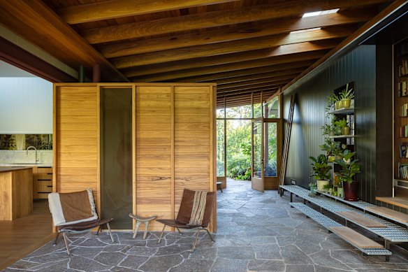 Natural materials feature throughout.