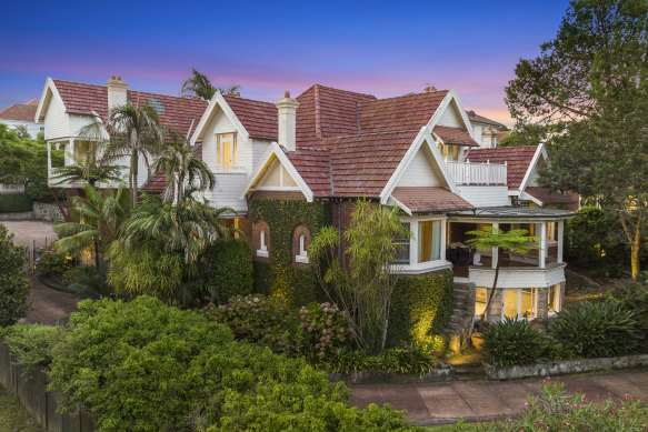 A Queen Anne Federation mansion in Mosman sold for almost $20 million this week. It last sold in 1990.