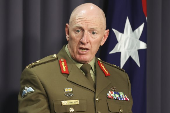 COVID-19 taskforce commander Lieutenant General John Frewen.