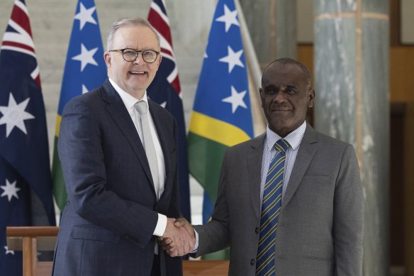 Prime Minister Anthony Albanese and Prime Minister of the Solomon Islands Jeremiah Manele.