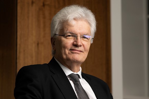 University of Melbourne vice chancellor Glyn Davis has painted a “sobering” picture of the uni’s finances.