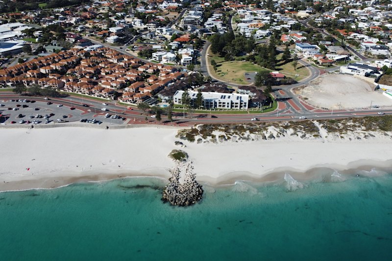 Property developer Goldfields has purchased the Sorrento Beach Resort in Western Australia for $30 million-plus, industry sources revealed.