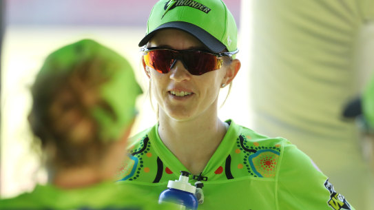 National vice-captain Rachael Haynes has encouraged cricket players to remain "open-minded" amid major backlash over new rules introduced into the Big Bash League.