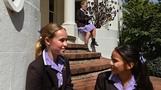 Year 7 to 9 boarding students at Frensham can no longer use a smartphone at school.