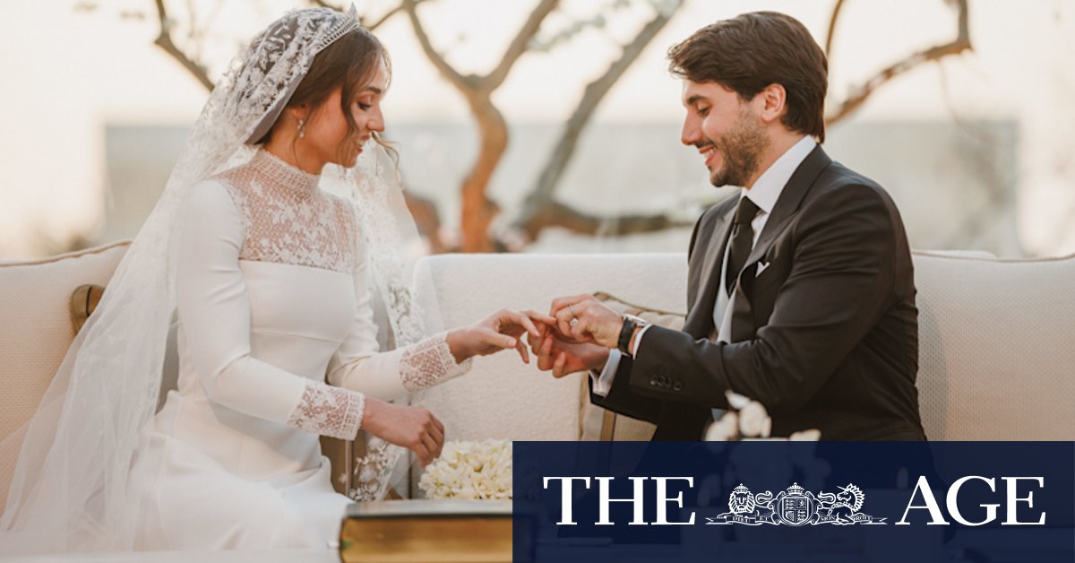 Princess Kate, Meghan, Iman: This is what princess wedding dresses actually look like - Vimarsana News