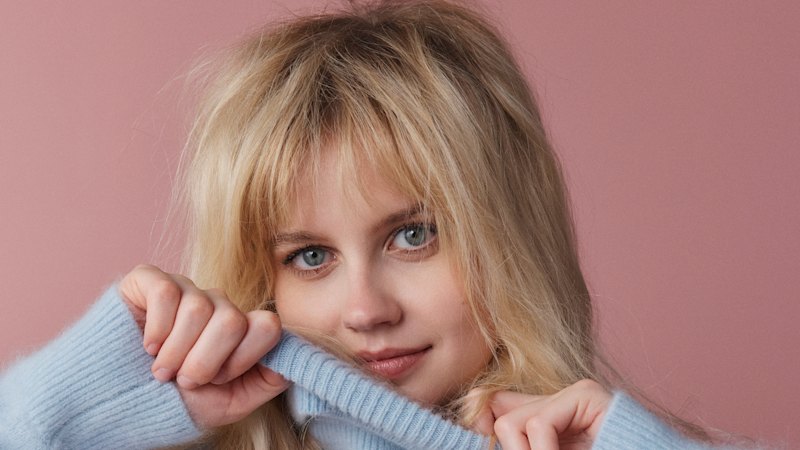 Angourie Rice’s early co-stars included Russell Crowe. Now 25, she’s reviving the rom-com