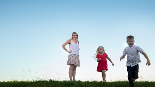 Parents and experts are watching to see who impacts isolation times have on children. 