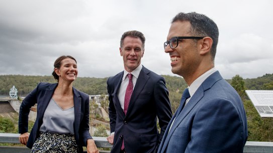 NSW Premier-elect Chris Minns (centre), with treasurer designate Daniel Mookhey and water spokeswoman Rose Jackson.