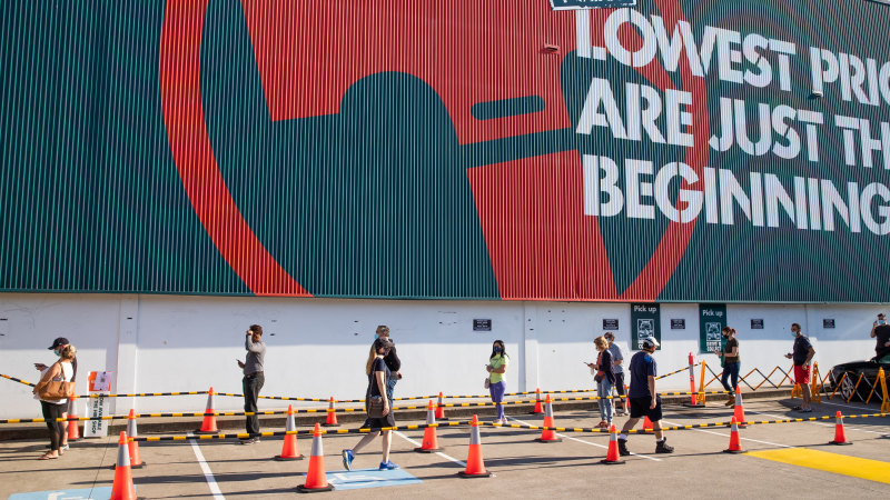 Vax Clinics Are Popping Up at Queensland Bunnings Stores So You Can Pair  the Jab with a Snag - Concrete Playground