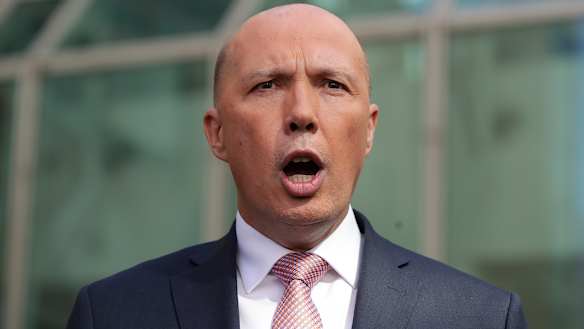 Morrison dismisses concern over Dutton's au pairs as 'Canberra mud slinging'