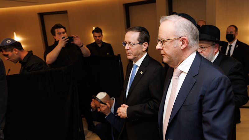 Jewish solidarity will overcome terrorists’ division, Herzog says