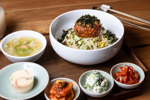 By day, Ondo serves lunch sets with hot dishes, rice and sides.