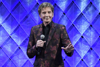 Le canzoni di Barry Manilow sono state rilasciate ai manifestanti contro le vaccinazioni in Nuova Zelanda.