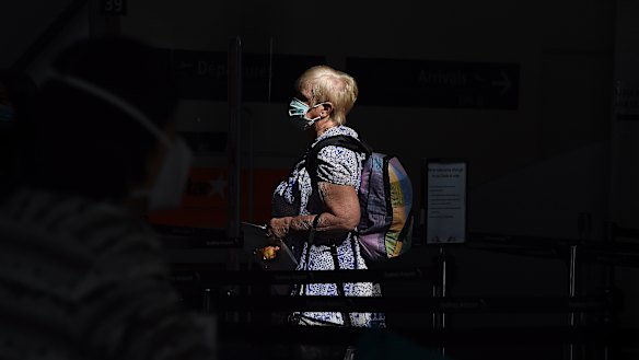 The NSW government is considering tougher restrictions on those returning from Victoria as cases in the southern state continue to climb.