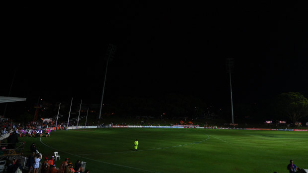 The power went out in the second quarter of the AFL Womens' game at Drummoyne Oval on Friday night.