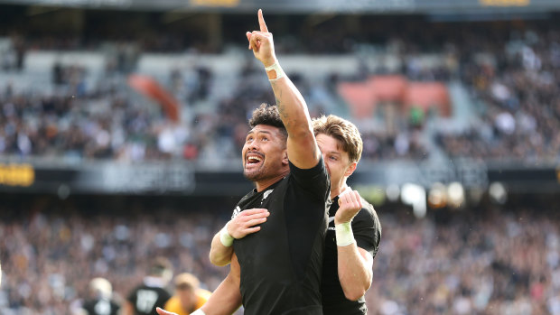 Ardie Savea celebrates scoring a try in Auckland against Australia in his side's 27-7 victory. 