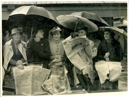 Rain at the Royal Easter Show in 1939