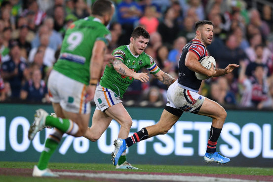 James Tedesco breaks away for the Roosters.