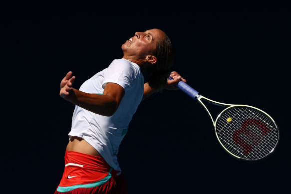 Madison Keys used her big-hitting game to put the heat on Paula Badosa in the fourth round.