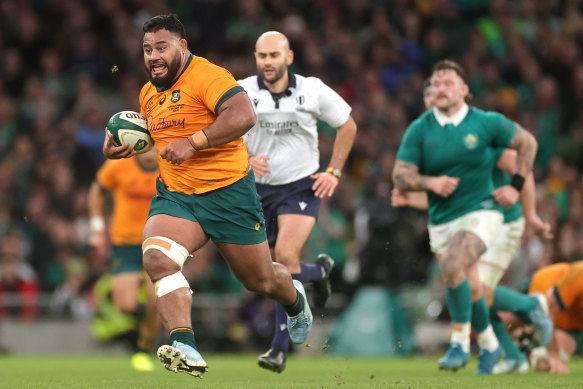 Taniela Tupou on the burst against Ireland.