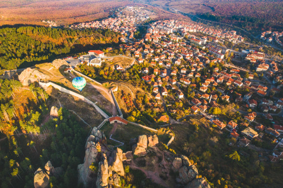 The city of Belogradchick and its fortress.