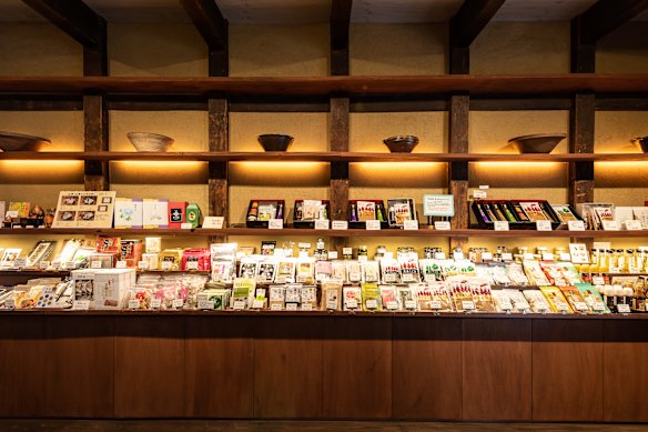 The full scope of sesame seed-related products at Wadaman. 