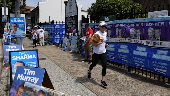 Inside the dogfight over Australia's wealthiest electorate