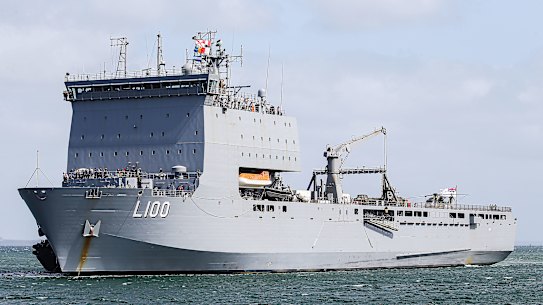 HMAS Choules. 