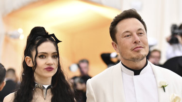 Elon Musk and his girlfriend Grimes.