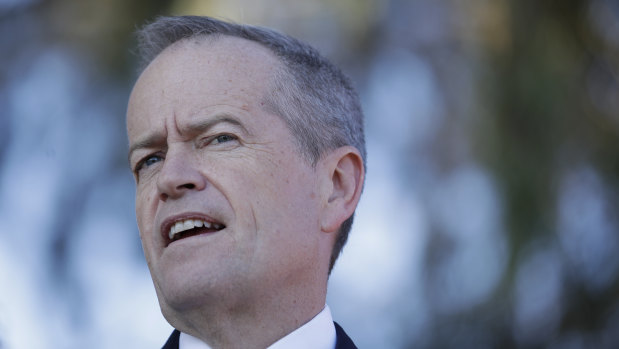 Bill Shorten won't rule out allowing casual workers to pursue annual leave claims in his promised wage theft tribunal. 