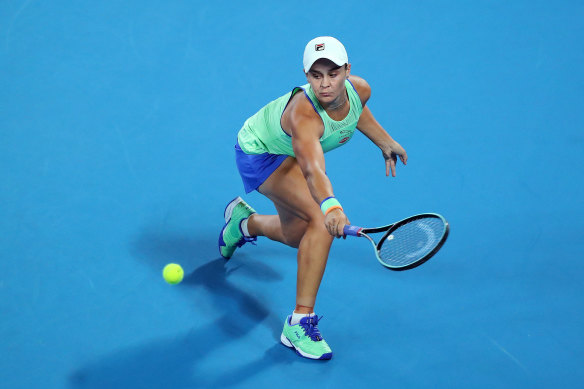 Ash Barty plays a backhand during her win over Lesia Tsurenko.