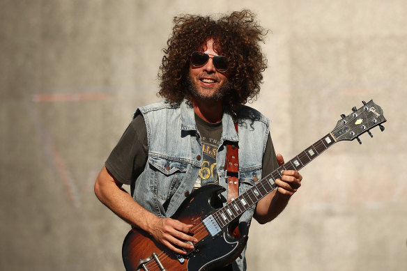 Andrew Stockdale of Wolfmother brought the bombast.