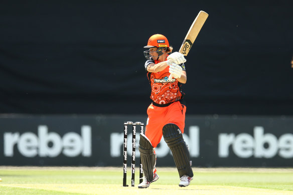 Sophie Devine in action for the Scorchers. 