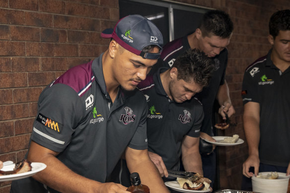 Jordan Petaia (L) and James O'Connor (R) could be key figures for the Reds and Wallabies this year. 