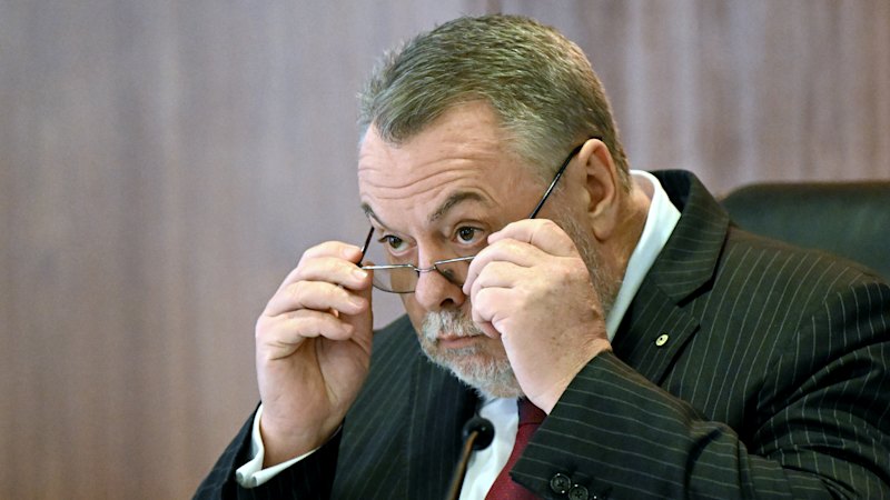 Probe into CFMEU and worksite misconduct turns to infrastructure