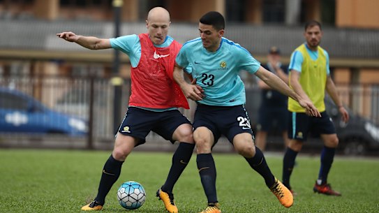 MALACCA, MALAYSIA - OCTOBER 03: Aaron Mooy and Tom Rogic of Australia compete for the ball during an Australia Socceroos training session at Hang Tuah Stadium on October 3, 2017 in Malacca, Malaysia.  (Photo by Robert Cianflone/Getty Images) Rogic, Mooy